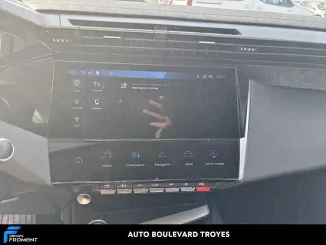 Peugeot 408 1.2 puretech 130ch s&amp;s allure eat8 — photo 15