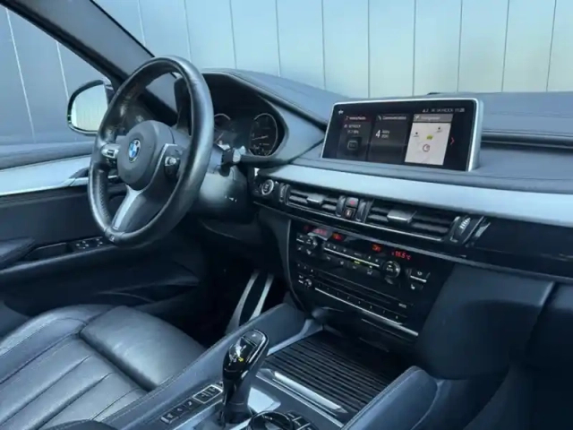 Bmw X6 m50 d 3.0 381 ch — photo 9