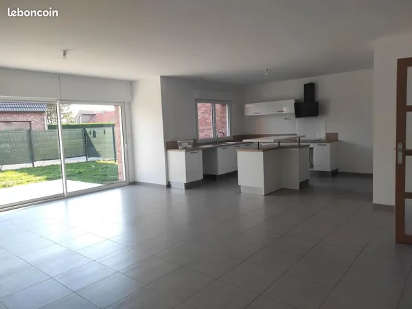 Maison en location 1200