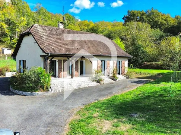 Maison de plain-pied 5 pièces 111 m²