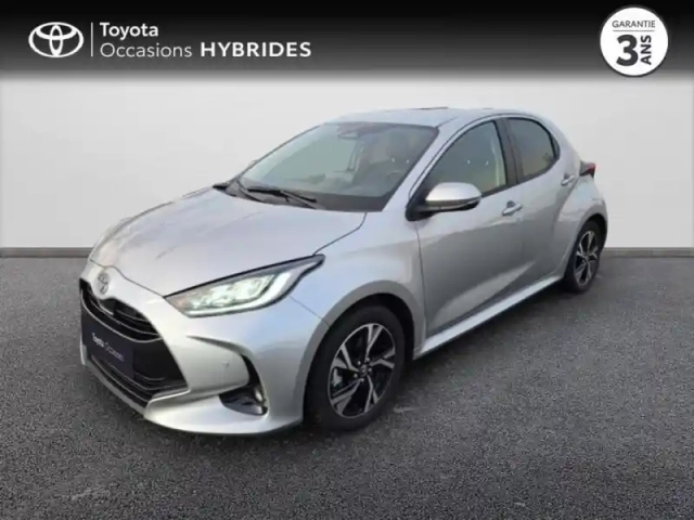 Toyota Yaris 116h design pack confort 5p my25