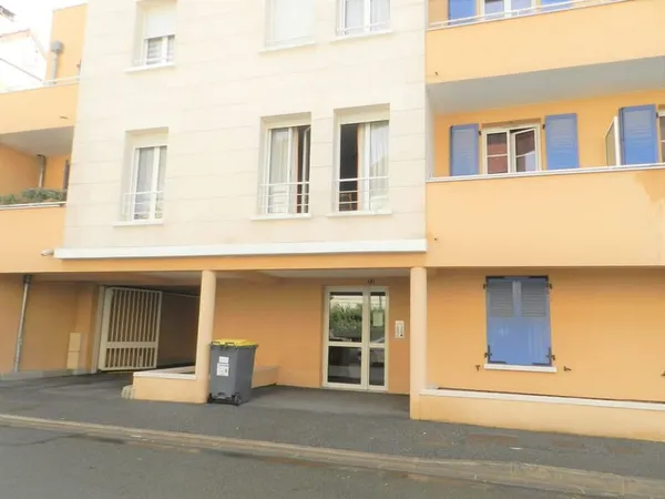 F3 MONTEREAU RESIDENCE NAPOLEON