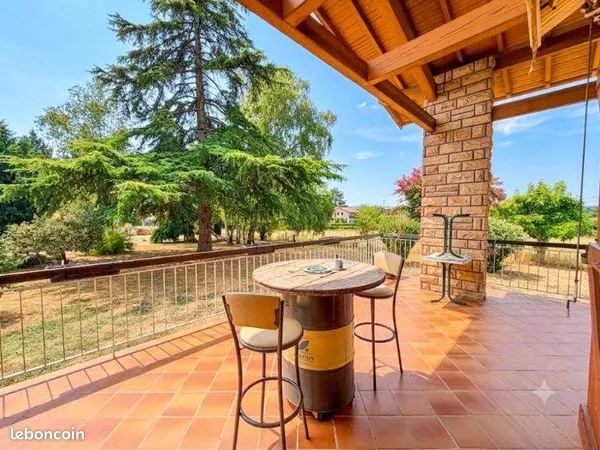 Maison 7 pièces 193 m²