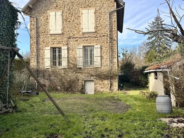 Maison en pierre meulière – Ancienne Poste du village – Congis-sur-Thérouanne