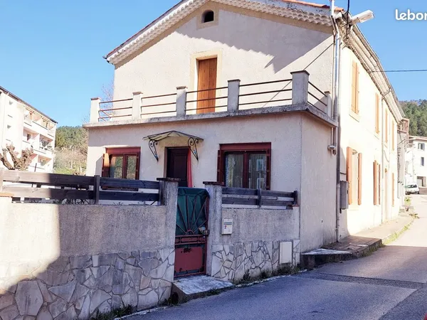 Maison de village