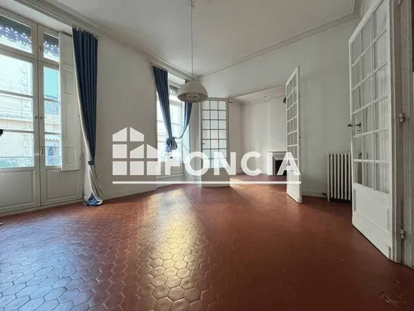 Appartement 4 pièces 141 m²