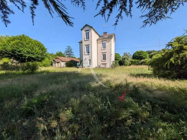 Maison 6 pièces 140 m²