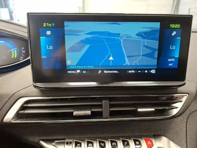 Peugeot 3008 hybrid 225 e-eat8 — photo 16