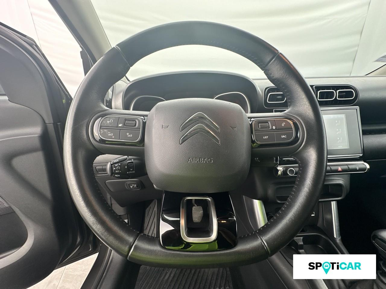 Citroën C3 Aircross puretech 110ch s&s shine — photo 12