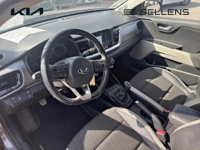 Kia Stonic 1.6 crdi 110ch isg launch edition — photo 10