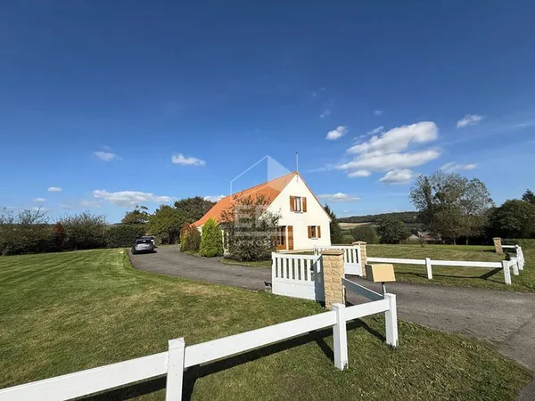 Maison 8 pièces 165 m²