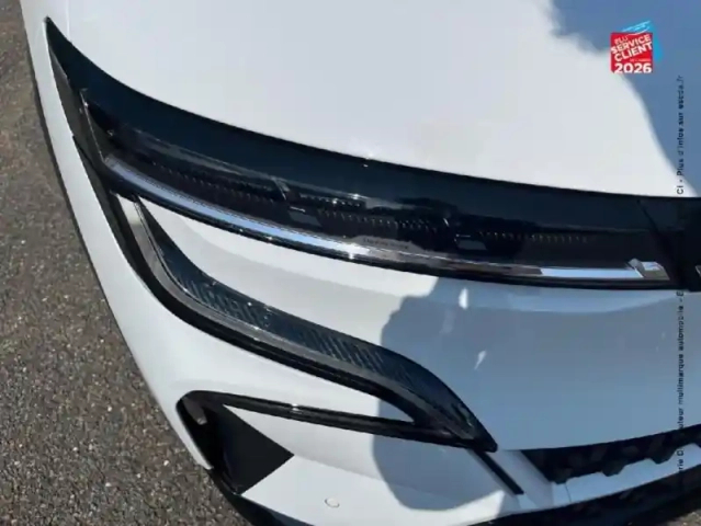 Renault Megane e-tech electric ev60 220ch equilibre super charge — photo 13