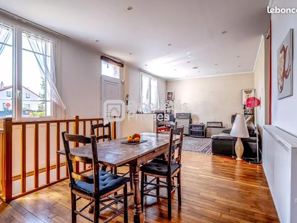 Maison 6 pièces 126 m²