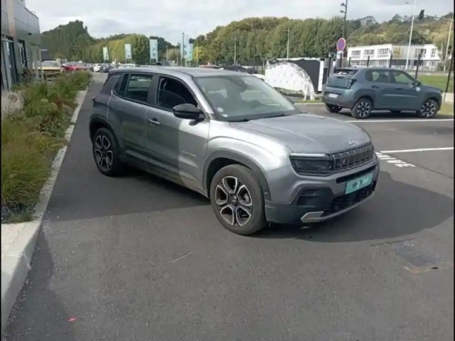 Jeep Avenger 1.2 turbo t3 100ch altitude + — photo 18