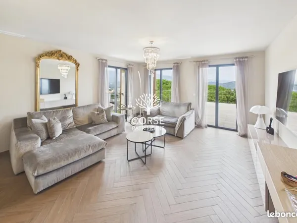 Appartement 4 pièces 101 m²