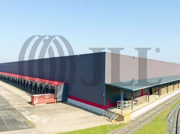 Entrepôt 37617 m²