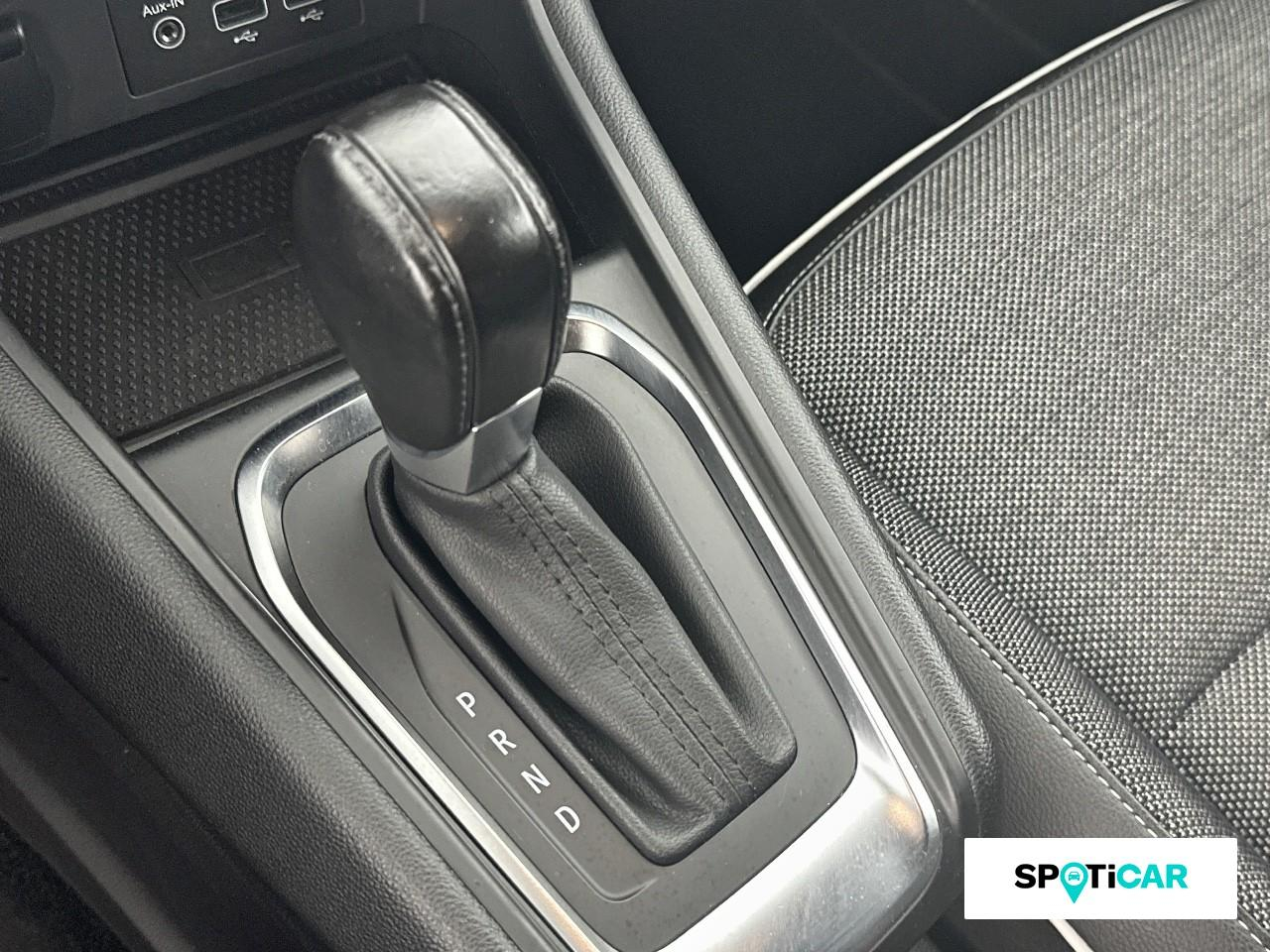 Renault Captur 1.5 blue dci 115ch intens edc — photo 14
