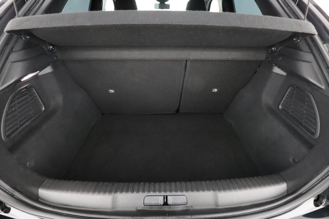 DS Automobiles DS3 Crossback 1.5 Blue-HDi Chic — photo 16