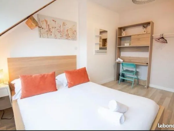 Chambre meublée - tout compris
