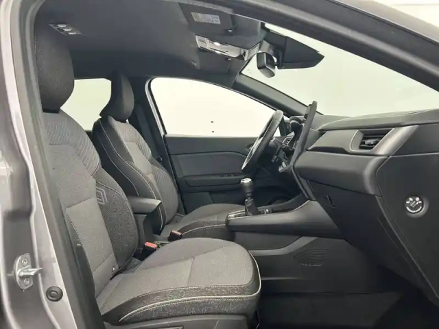 Renault Captur tce 90 ch — photo 23