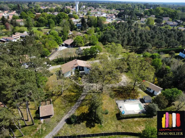 Maison 9 pièces 231 m²