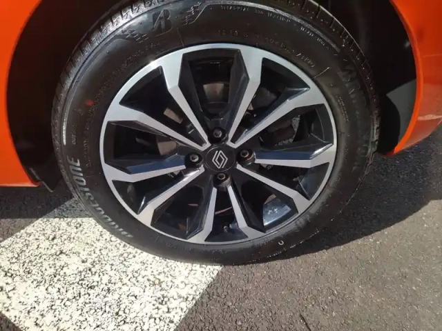 Renault Clio tce 90 — photo 5