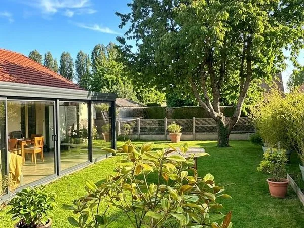 Maison Voisinlieu 82 m2 terrain de 370 m2