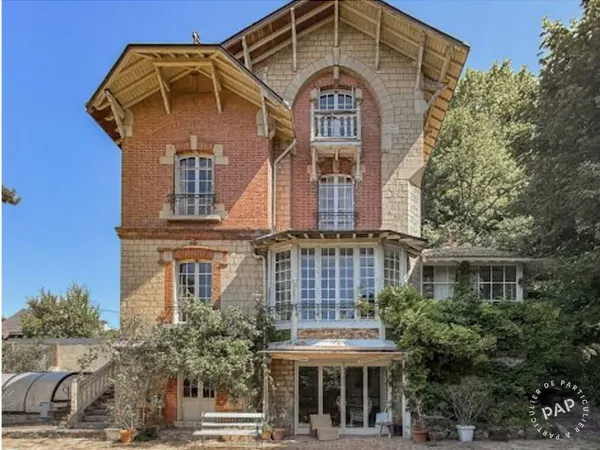 Maison 6 pièces 230 m²