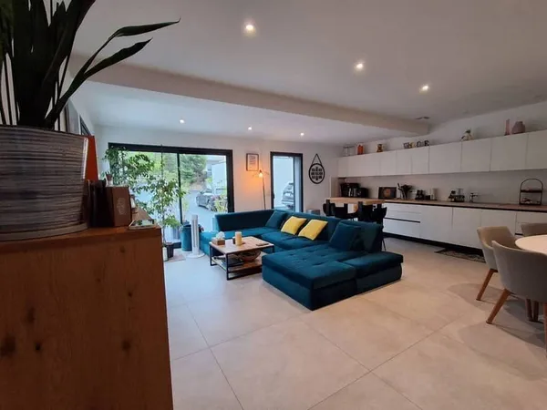 Appartement 4 pièces 104 m²