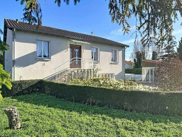 Maison à vendre 6 pièces THOUARS (79)