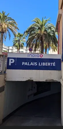 Parking 13 m²