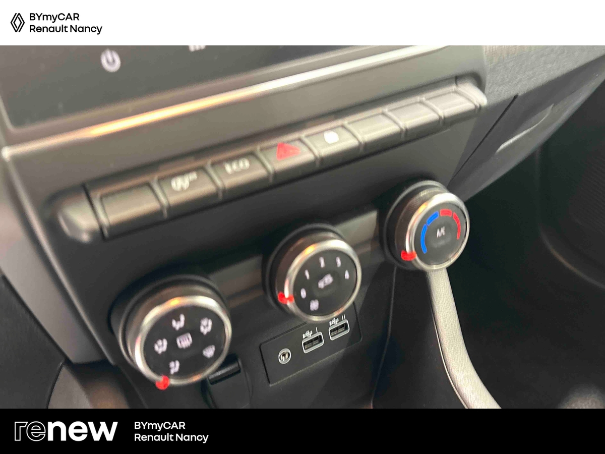Renault Clio Blue dCi 100 ch GSR2 — photo 17