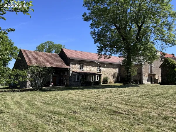 Propriété 8 pièces 216 m²