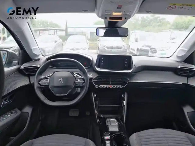 Peugeot 208 electrique 50 kwh 136ch — photo 8