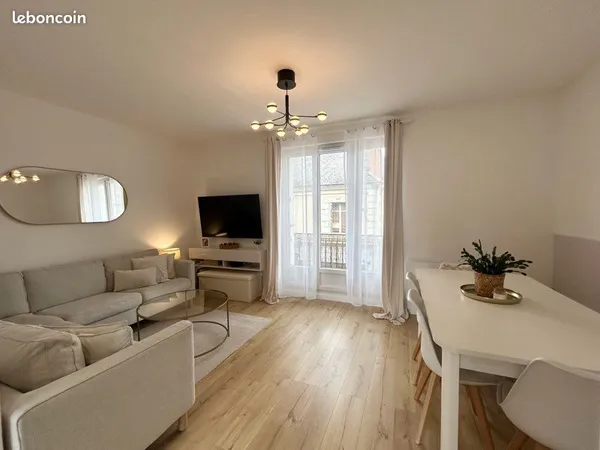 Appartement T4 72m2, rénové et lumineux - centre ville