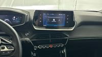 Peugeot 2008 1.2 PureTech 130ch S&S GT EAT8 — photo 19