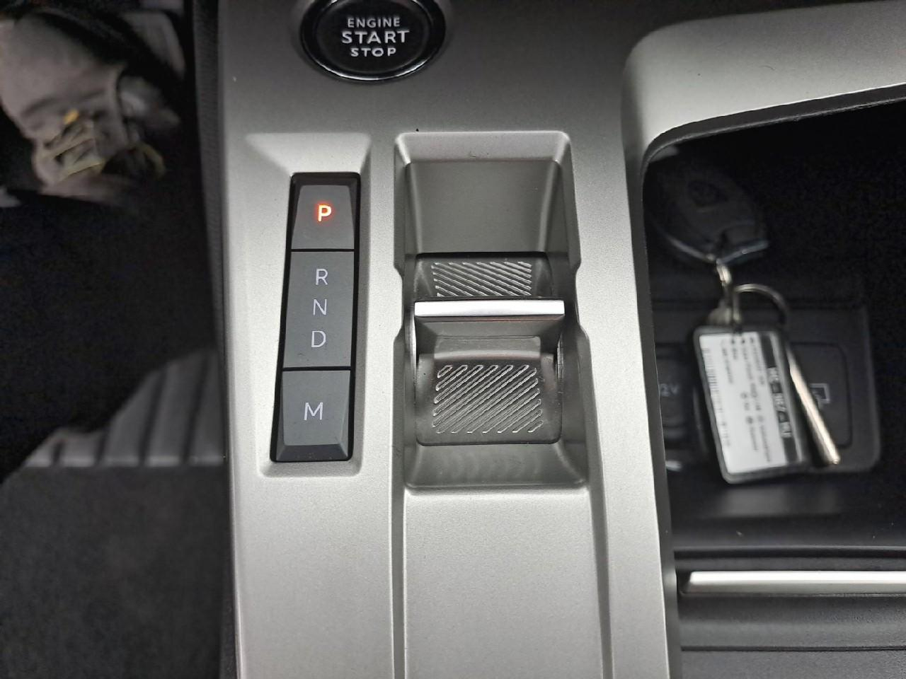 Peugeot 308 hybrid 136 e-dcs6 style — photo 20