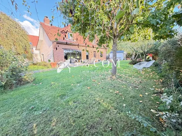 MAISON INDIVIDUELLE SEMI PLAIN PIED 95 m2 3 CH et jardin