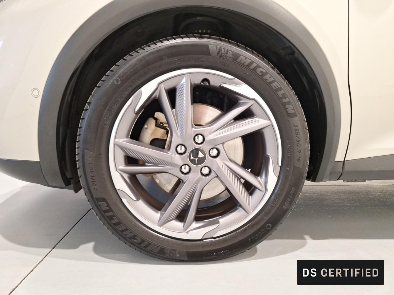 Ds Ds 7 crossback crossback hybride e-tense 300 eat8 4x4 rivoli — photo 11