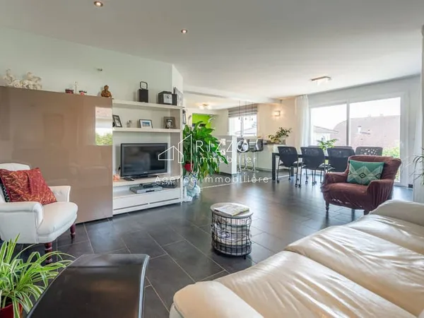 Villa 5 pièces 150 m²