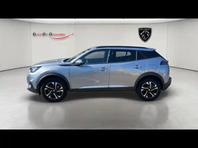 Peugeot 2008 1.2 puretech 130ch s&amp;s allure eat8 7cv — photo 2