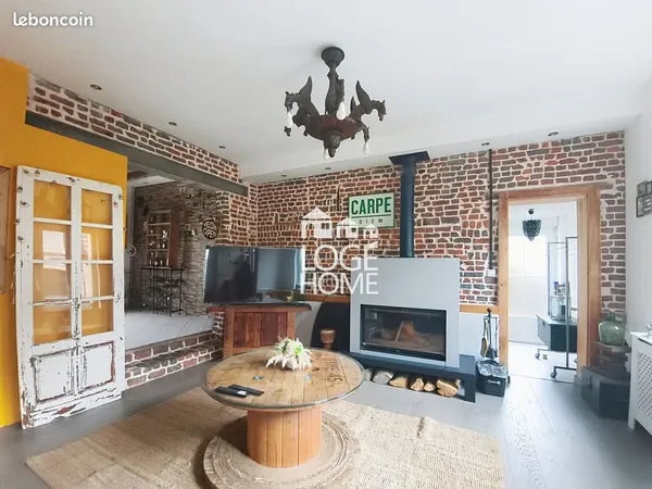 Maison 7 pièces 227 m²