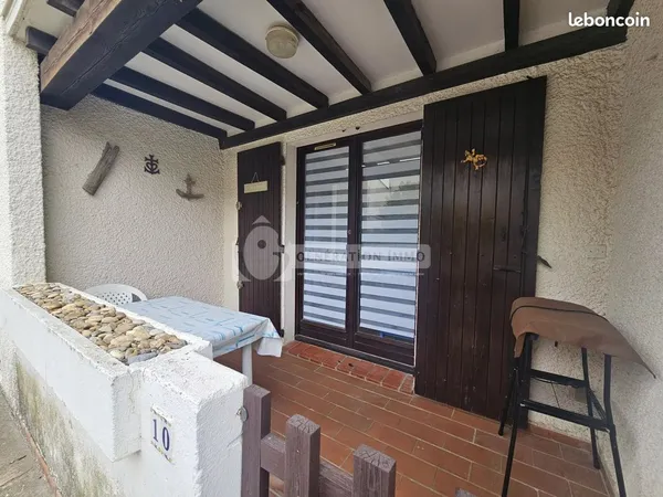 Studio 1 pièce 30 m²