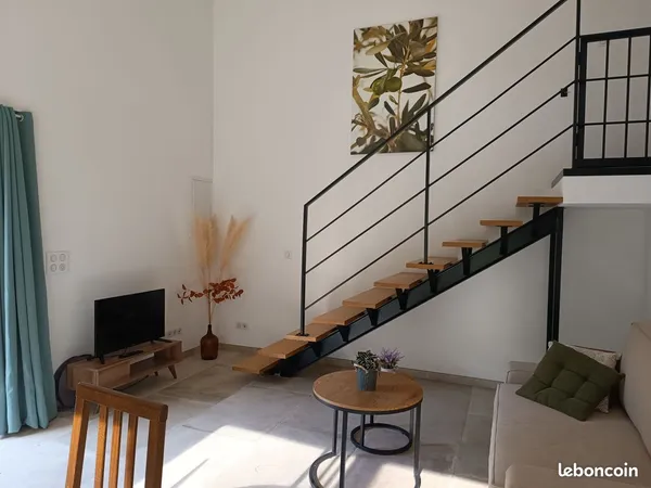 Loue appartement duplex lauris 50 m2