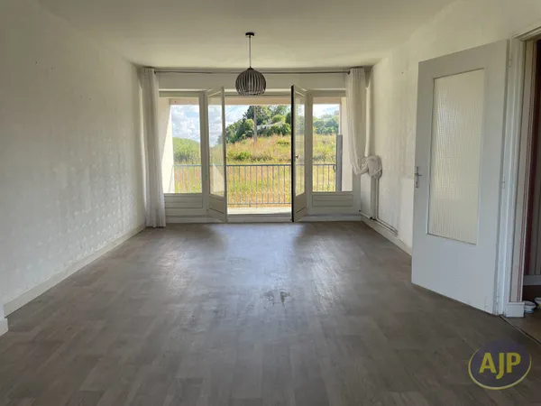 Appartement Saintes 3 pièce(s)