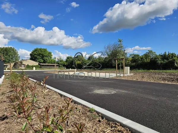 Terrain constructible 400 m²