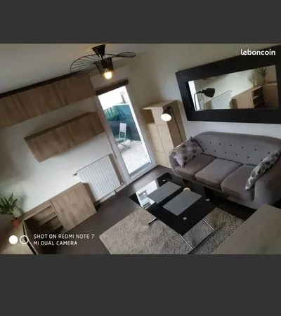 Appartement F2 meublé 46m² Excellent état BBC (Basse consommation) + terrasse de 6 m²