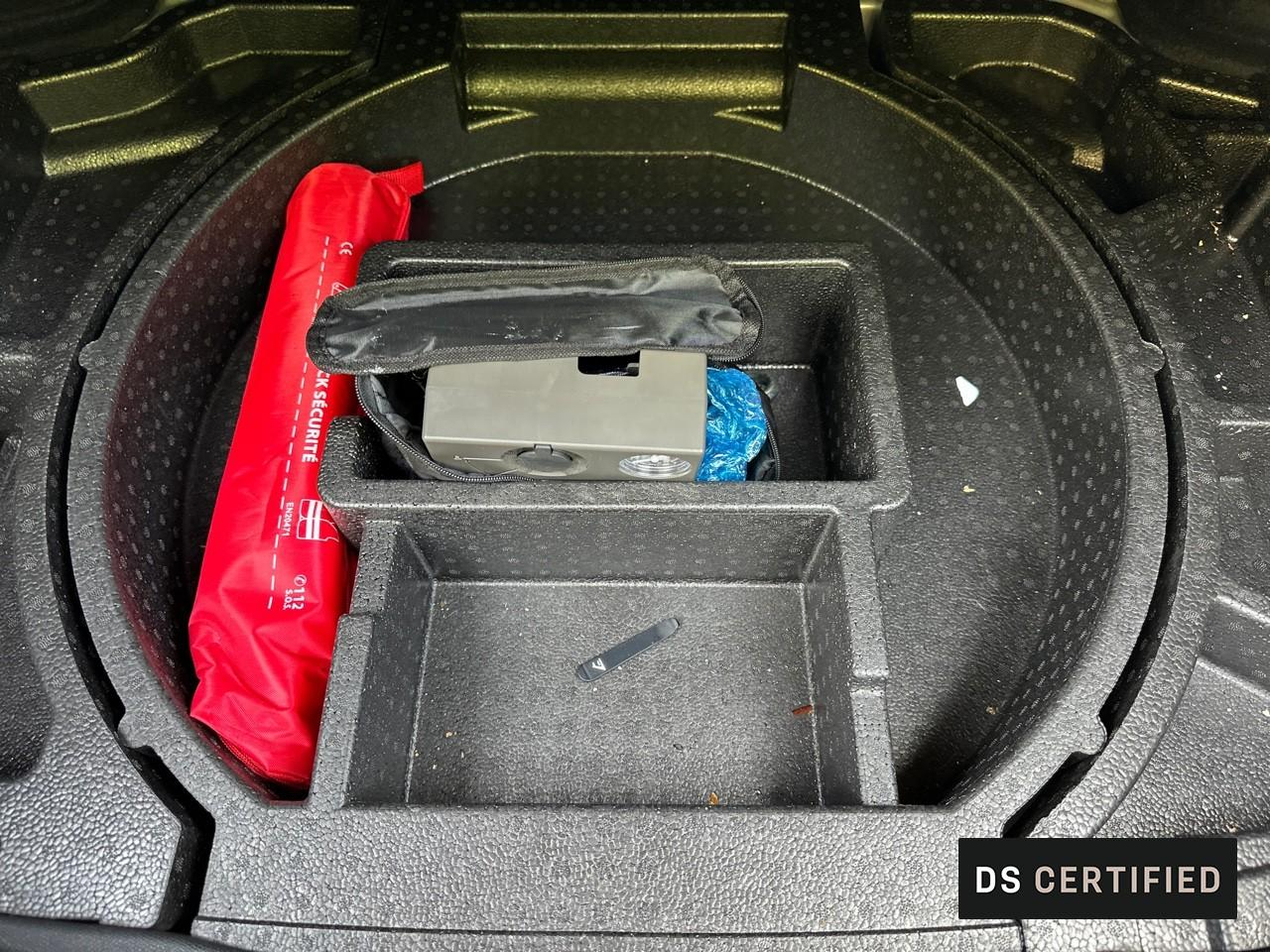 Ds Ds 4 puretech 130 eat8 performance line+ — photo 11