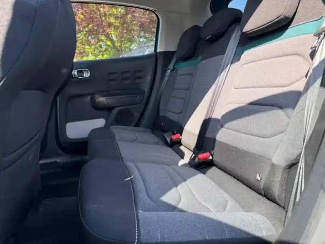 Citroën C3 1.2 puretech 110ch s&amp;s shine eat6 — photo 8