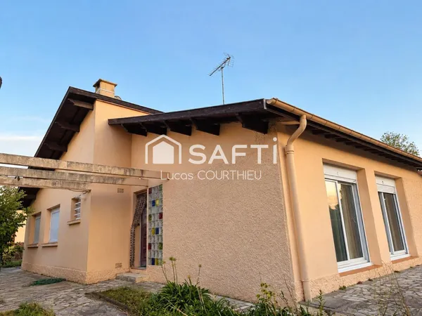 Maison avec terrain de 650 m² au coeur d'Ayguesvives